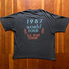 Load image into Gallery viewer, Worn Thin Vintage Single Stitch 1987 Pink Floyd A Momentary Lapse Of Reason Vancouver BC Tour Tee. Size Boxy XL